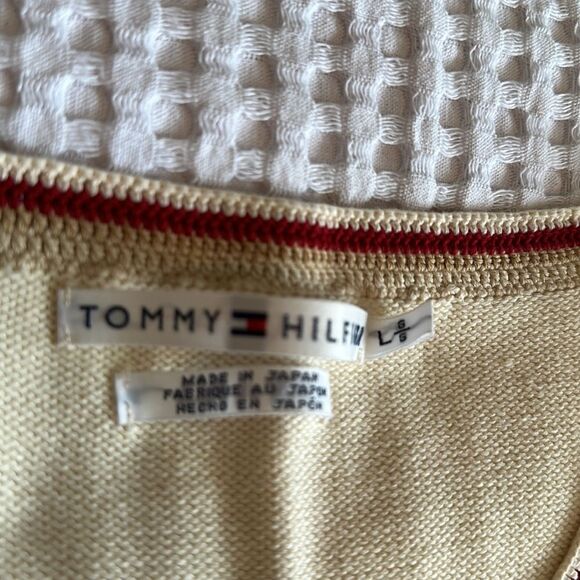 Tommy Hilfiger Sweater flare sleeve dainty button size L - Picture 4 of 8